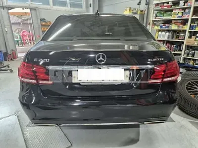 Photo 1 of 7: 2015 Mercedes-Benz E220 BlueTec — Korean insurance auction