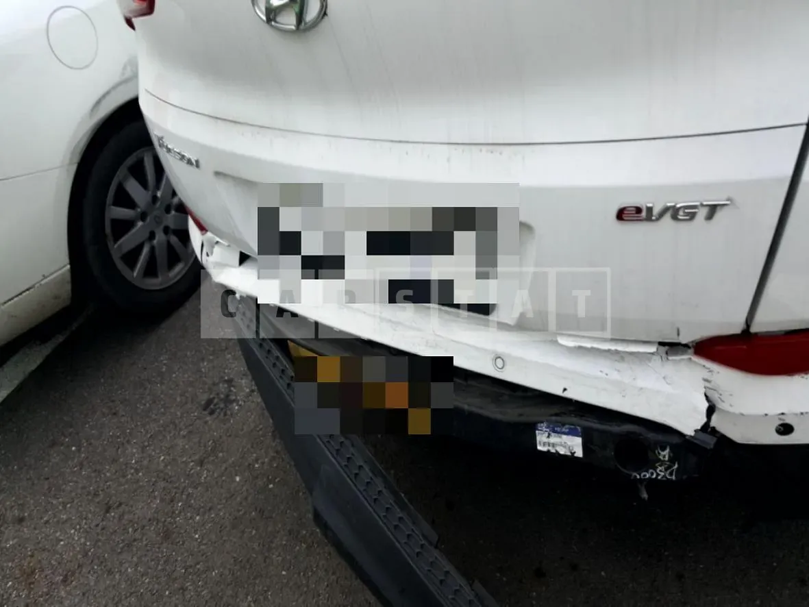 Photo 2 of 46: 2016 Hyundai Tucson TL, VIN KMHJ3815GGU152804 — Korean insurance auction