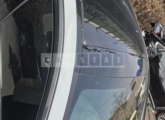 Photo 2 of 6: 2024 Mercedes-Benz E 300 4Matic — Korean insurance auction