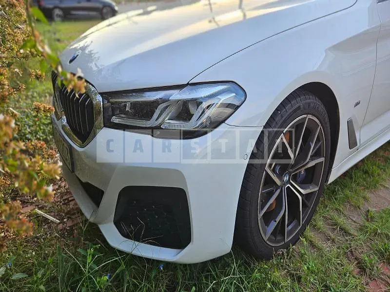 Photo 2 of 28: 2022 BMW 530i, VIN WBA71BH0XNCK06666 — Korean insurance auction