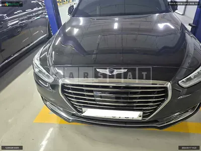 Photo 1 of 41: 2018 Hyundai Genesis EQ900, VIN KMHG541HDJU046443 — Korean insurance auction