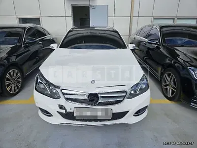 Photo 1 of 30: 2015 Mercedes-Benz E250 BlueTec 4Matic — Korean insurance auction