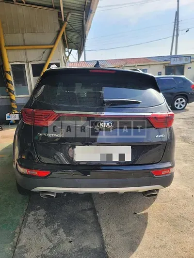 Photo 1 of 13: 2015 Kia Sportage (4WD) 2.0 — Korean insurance auction
