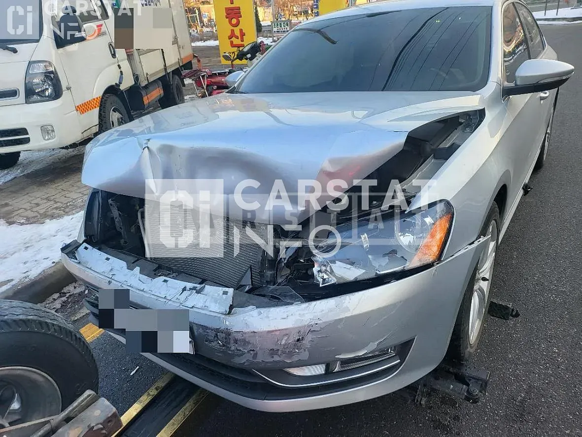 Photo 2 of 3: 2014 Volkswagen Passat 2.0 TDI — Korean insurance auction