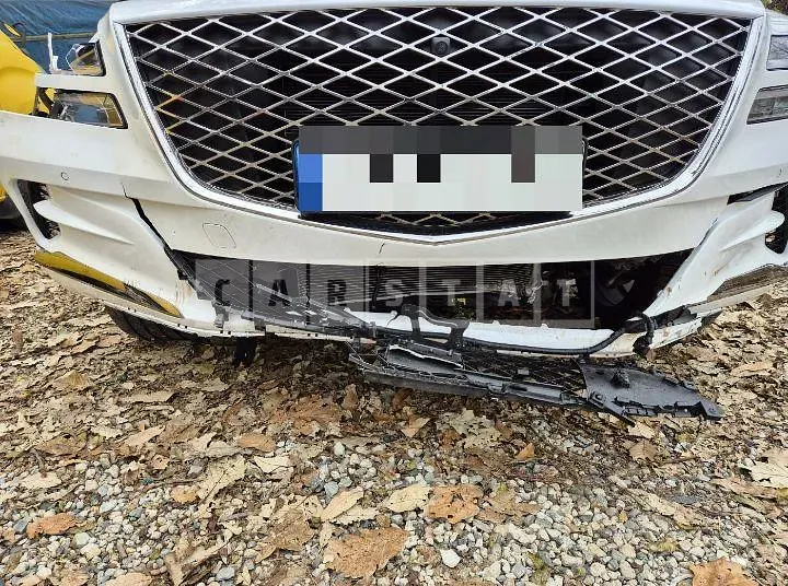 Photo 2 of 38: 2023 Genesis GV80 4WD — Korean insurance auction