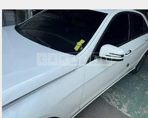Photo 2 of 40: 2015 Mercedes-Benz E220 BlueTec — Korean insurance auction
