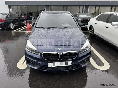 Photo 1 of 7: 2015 BMW Active Tourer — Korean insurance auction