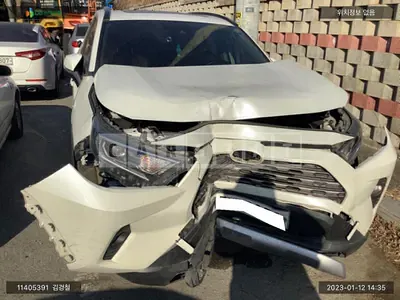 Photo 1 of 10: 2019 Toyota Lave 4 Hybrid AWD, VIN JTMDWRFV8KD021763 — Korean insurance auction