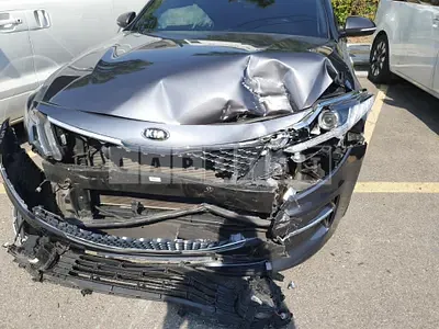 Photo 1 of 8: 2015 Kia K5, VIN KNAGU411BGA040270 — Korean insurance auction