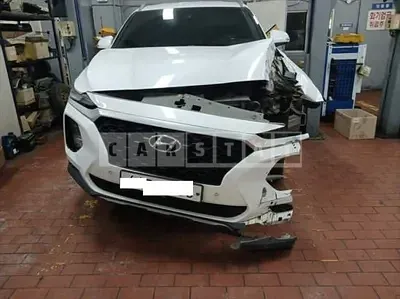 Photo 1 of 15: 2019 Hyundai Santa Fe, VIN KMHS281BDKU081401 — Korean insurance auction