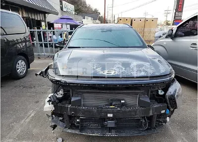 Photo 1 of 17: 2023 Hyundai Kona, VIN KMHHE811GPU011175 — Korean insurance auction