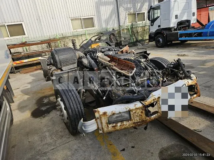 Photo 2 of 74: 2017 Hyundai Mega Truck 5 Ton — Korean insurance auction