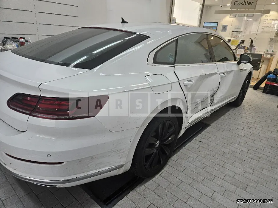 Photo 2 of 5: 2019 Volkswagen Atheon 2.0 TDI, VIN WVWZZZ3HZKE017087 — Korean insurance auction