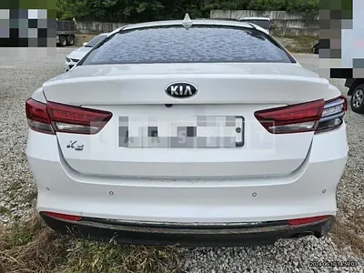 Photo 1 of 21: 2015 Kia K5 2.0 — Korean insurance auction