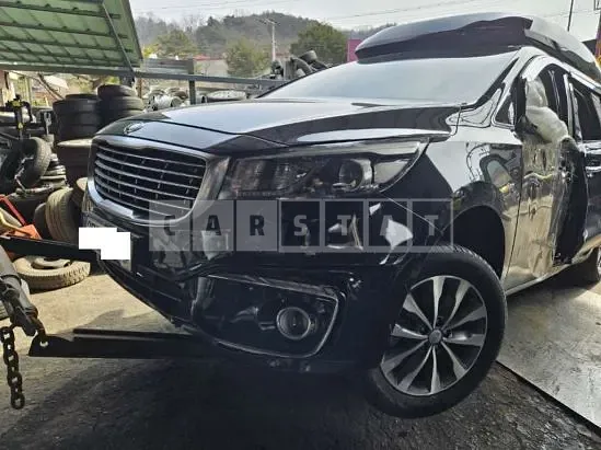 Photo 2 of 20: 2016 Kia Carnival High Limousine — Korean insurance auction