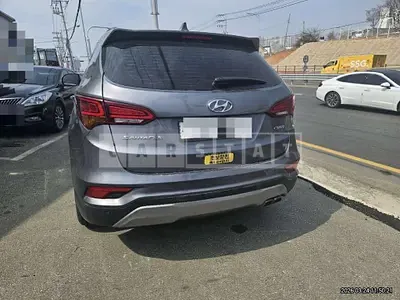 Photo 1 of 18: 2016 Hyundai Santa Fe DM Diesel — Korean insurance auction