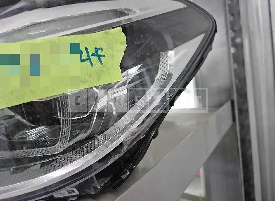 Photo 2 of 7: 2017 BMW (parts) 520d Headlamp — Korean insurance auction