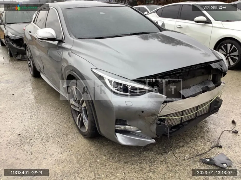 Photo 2 of 18: 2017 Infiniti Nissan Q30, VIN SJKCH53E0HA050698 — Korean insurance auction