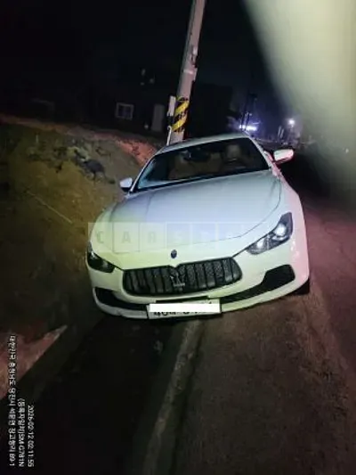 2017 Maserati Ghibli