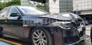 Photo 2 of 18: 2015 BMW 528i, VIN WBA5A5105FGT89259 — Korean insurance auction