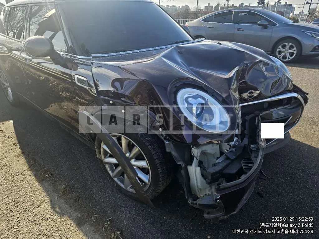 Photo 2 of 8: 2017 MINI Cooper D Clubman — Korean insurance auction