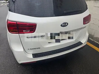 Photo 1 of 39: 2018 Kia Carnivals — Korean insurance auction
