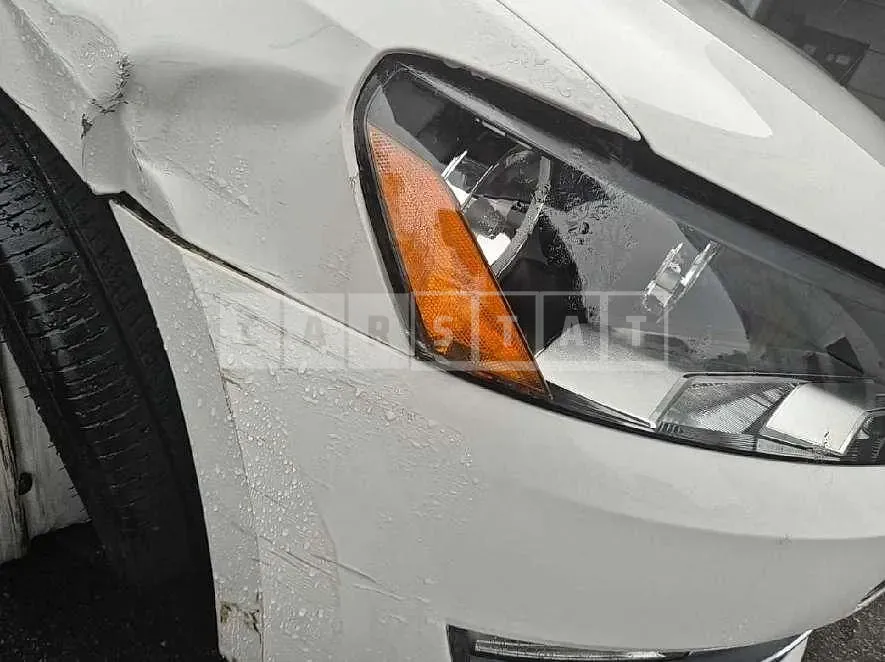 Photo 2 of 18: 2015 Volkswagen Passat 2.0 TDI — Korean insurance auction