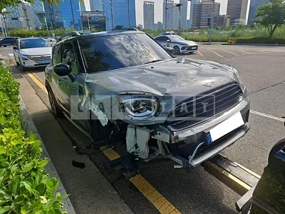 Photo 1 of 13: 2021 MINI Cooper Countryman, VIN WMW31BR05N3N57529 — Korean insurance auction