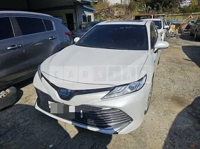 Photo 1 of 15: 2018 Toyota Camry Hybrid — Korean insurance auction
