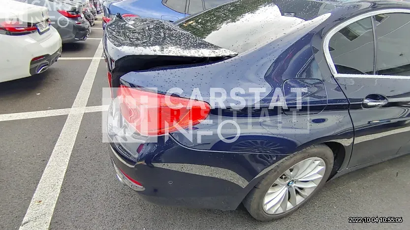 Photo 2 of 6: 2018 BMW 520d, VIN WBAJC3104JDA33864 — Korean insurance auction