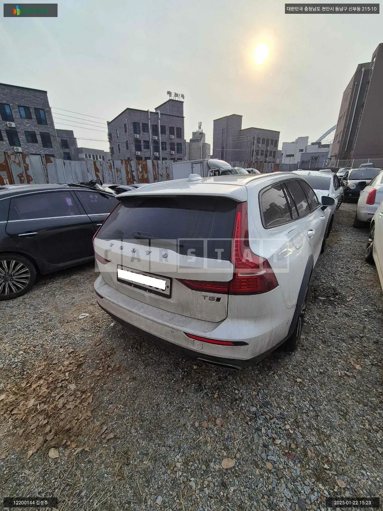 Photo 2 of 10: 2020 Volvo V60CCT5 AWD, VIN YV1ZZ102CL1039892 — Korean insurance auction