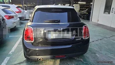Photo 1 of 24: 2020 MINI Cooper Five-Door — Korean insurance auction