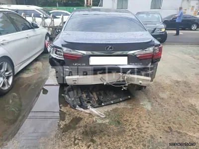Photo 1 of 21: 2018 Lexus ES300h, VIN JTHBW1GG8J2178050 — Korean insurance auction