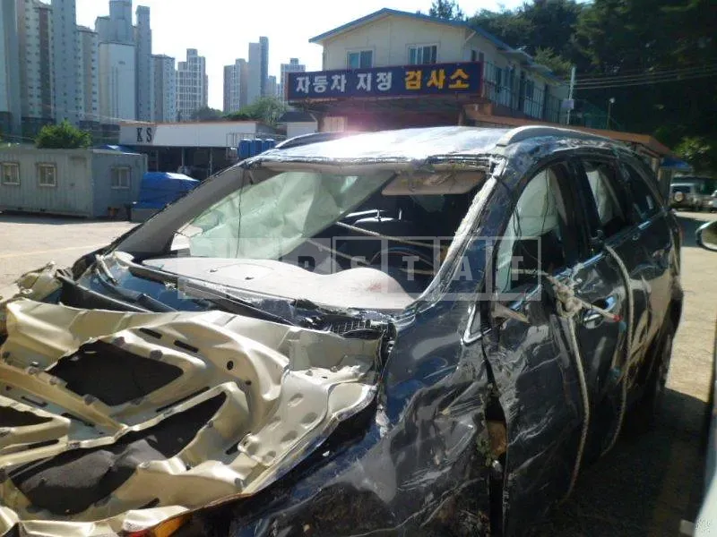 Photo 2 of 10: 2016 Kia Sorento 4WD — Korean insurance auction