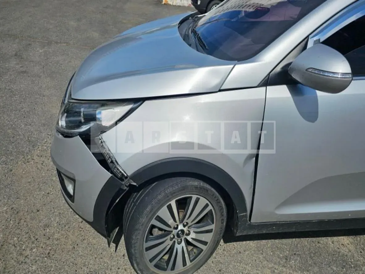 Photo 2 of 17: 2015 Kia Sportage R — Korean insurance auction