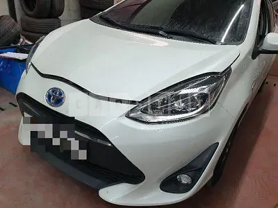 Photo 1 of 26: 2018 Toyota Prius C — Korean insurance auction