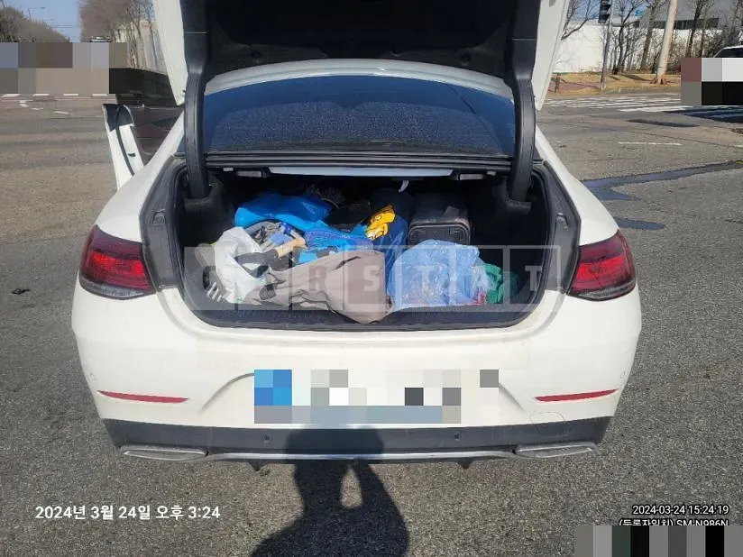 Photo 2 of 7: 2019 Mercedes-Benz CLS 300d, VIN WDD2J1JB3KA033847 — Korean insurance auction
