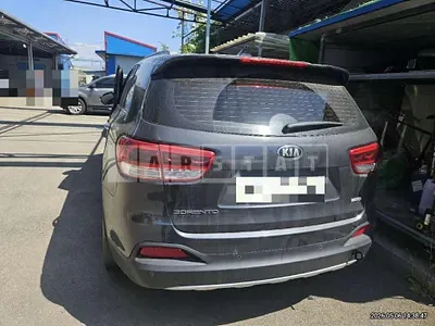 Photo 1 of 9: 2017 Kia Sorento — Korean insurance auction