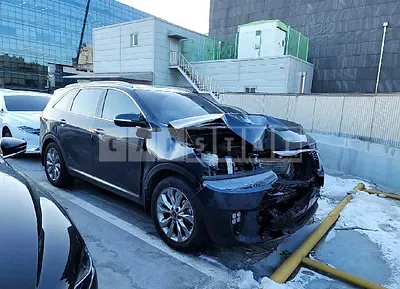 Photo 1 of 39: 2018 Kia Sorento, VIN KNAPH81BDJA448411 — Korean insurance auction