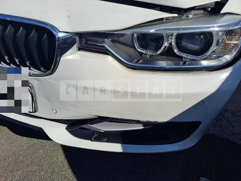 Photo 2 of 13: 2015 BMW 320d — Korean insurance auction