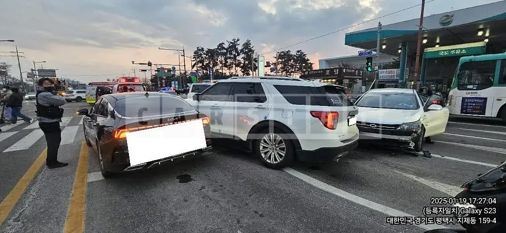Photo 2 of 28: 2020 Ford Explorer 2.3, VIN 1FMSK8FH7LGC11833 — Korean insurance auction