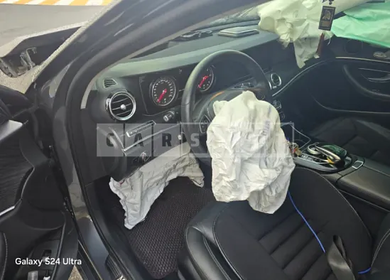 Photo 2 of 11: 2018 Mercedes-Benz E220d 4Matic — Korean insurance auction