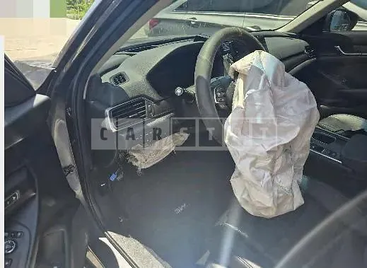 Photo 2 of 8: 2019 Honda Accord Hybrid — Korean insurance auction