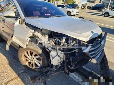Photo 1 of 11: 2015 Hyundai Tucson TL — Korean insurance auction