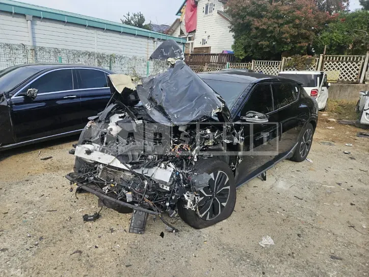 Photo 2 of 18: 2022 Kia EV6 Electric Car — Korean insurance auction