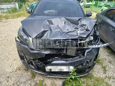 Photo 1 of 52: 2017 Kia Sorento — Korean insurance auction