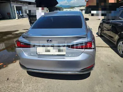 Photo 1 of 10: 2021 Lexus ES300h — Korean insurance auction