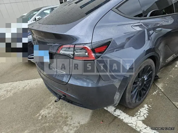 Photo 2 of 30: 2021 Tesla Model Y Long Range — Korean insurance auction