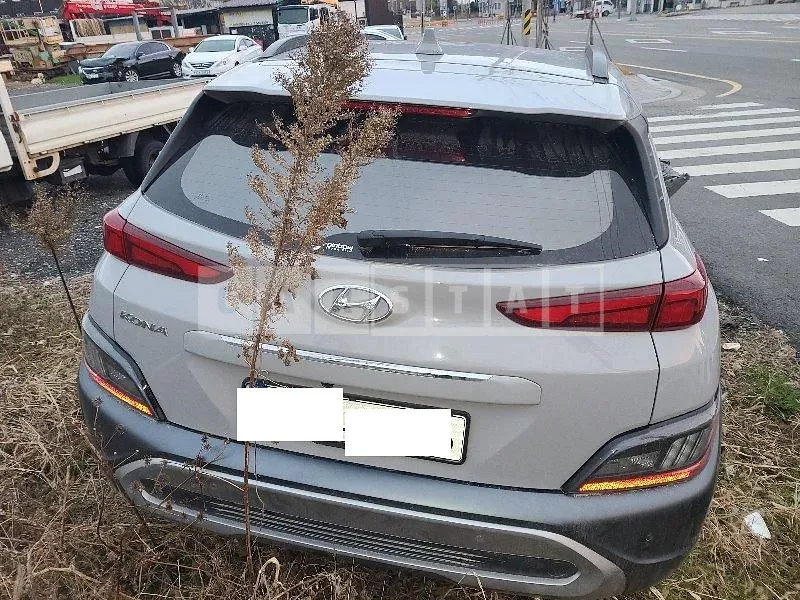 Photo 2 of 23: 2023 Hyundai Kona — Korean insurance auction
