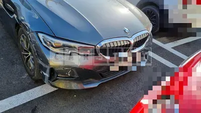 Photo 1 of 17: 2019 BMW 320d — Korean insurance auction